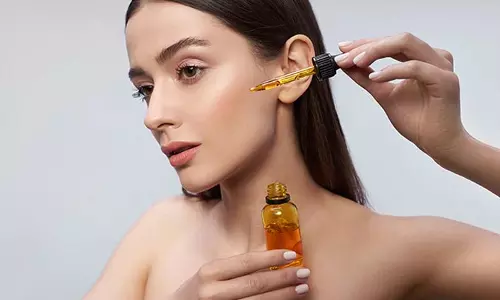 Skin Care: अपने डेली स्किन केयर रूटीन में शामिल करें ये 3 चीजें, इससे दूर होंगी कई स्किन प्रॉब्लम्स Skin Care: अपने डेली स्किन केयर रूटीन में शामिल करें ये 3 चीजें, इससे दूर होंगी कई स्किन प्रॉब्लम्स