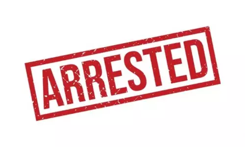 Jammu: 2 लोग गैर इरादतन हत्या के आरोप में गिरफ्तार Jammu: 2 लोग गैर इरादतन हत्या के आरोप में गिरफ्तार