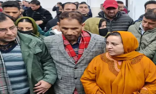J&K: स्वास्थ्य मंत्री ने जीएमसी अनंतनाग में नए ब्लॉक और कैथ लैब का उद्घाटन किया J&K: स्वास्थ्य मंत्री ने जीएमसी अनंतनाग में नए ब्लॉक और कैथ लैब का उद्घाटन किया