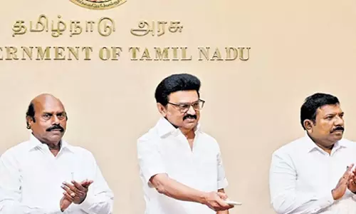 Tamil Nadu: सीएम स्टालिन ने चेंगलपट्टू में उन्नत सड़कों का उद्घाटन किया Tamil Nadu: सीएम स्टालिन ने चेंगलपट्टू में उन्नत सड़कों का उद्घाटन किया
