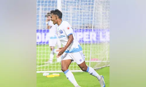 ISL: जमशेदपुर एफसी ने मोहम्मडन एससी को 2-0 से हराया ISL: जमशेदपुर एफसी ने मोहम्मडन एससी को 2-0 से हराया