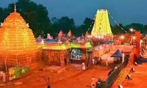 Andhra: श्रीशैलम में हर्षोल्लास के साथ महाशिवरात्रि ब्रह्मोत्सव चल रहा