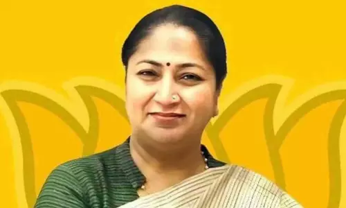 भाजपा की रेखा गुप्ता ने दिल्ली की नई मुख्यमंत्री के रूप में शपथ ली भाजपा की रेखा गुप्ता ने दिल्ली की नई मुख्यमंत्री के रूप में शपथ ली