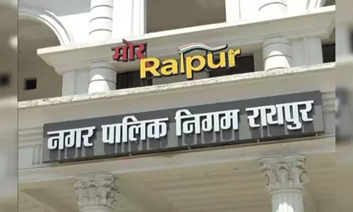 रायपुर निगम में सभापति के लिए प्रबल दावेदारों में खींचातानी रायपुर निगम में सभापति के लिए प्रबल दावेदारों में खींचातानी