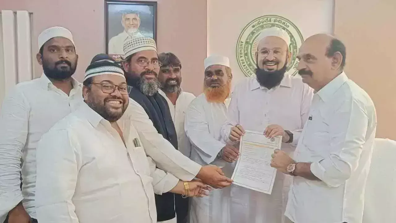 Andhra Pradesh :  वक्फ बोर्ड वक्फ भूमि की रक्षा करेगा फारूक