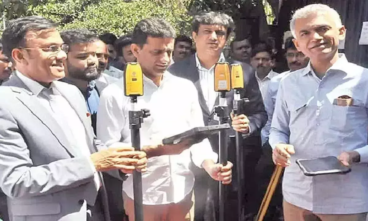 Karnataka : उन्नत रोवर प्रौद्योगिकी के साथ भूमि सर्वेक्षण प्रणाली का आधुनिकीकरण Karnataka : उन्नत रोवर प्रौद्योगिकी के साथ भूमि सर्वेक्षण प्रणाली का आधुनिकीकरण