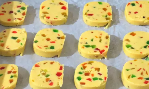टूटी फ्रूटी बिस्कुट रेसिपी