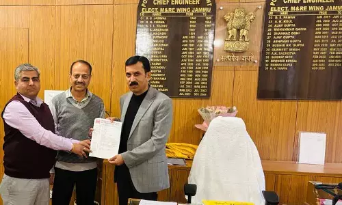 J&K व्यापारियों ने कटरा शहर के लिए 24 घंटे बिजली आपूर्ति की मांग की J&K व्यापारियों ने कटरा शहर के लिए 24 घंटे बिजली आपूर्ति की मांग की