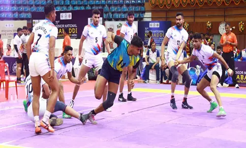 71वीं सीनियर नेशनल कबड्डी चैंपियनशिप: PKL के सितारों ने पहले दिन बिखेरा जलवा