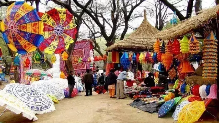 NCR Faridabad: सूरजकुंड मेला शोधकर्ताओं और इतिहासकारों के लिए एक अद्भुत अनुभव लेकर आया NCR Faridabad: सूरजकुंड मेला शोधकर्ताओं और इतिहासकारों के लिए एक अद्भुत अनुभव लेकर आया