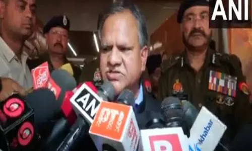 Lucknow: महाशिवरात्रि के लिए यूपी के मुख्य सचिव और डीजीपी ने समीक्षा बैठक की Lucknow: महाशिवरात्रि के लिए यूपी के मुख्य सचिव और डीजीपी ने समीक्षा बैठक की