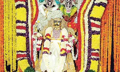 Andhra: श्रीशैलम क्षेत्र में महाशिवरात्रि ब्रह्मोत्सव का भव्य आयोजन किया जा रहा