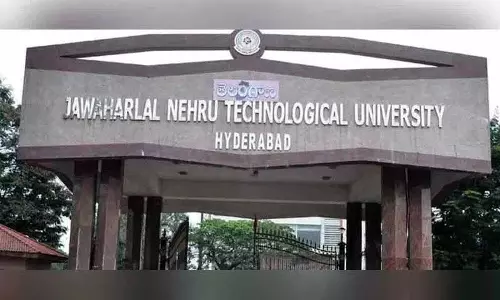 JNTU-हैदराबाद ने चौथे शनिवार को फिर से अवकाश घोषित किया JNTU-हैदराबाद ने चौथे शनिवार को फिर से अवकाश घोषित किया