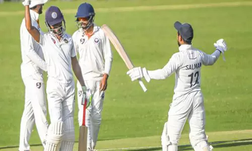 Ranji Trophy: केरल ने विदर्भ के साथ मामूली अंतर से खिताबी मुकाबला जीता Ranji Trophy: केरल ने विदर्भ के साथ मामूली अंतर से खिताबी मुकाबला जीता