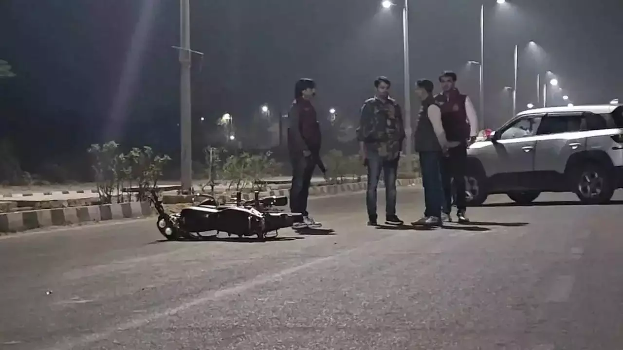 एनकाउंटर: बीच सड़क दोनों तरफ से फायरिंग, 3 बदमाश पकड़ाए एनकाउंटर: बीच सड़क दोनों तरफ से फायरिंग, 3 बदमाश पकड़ाए