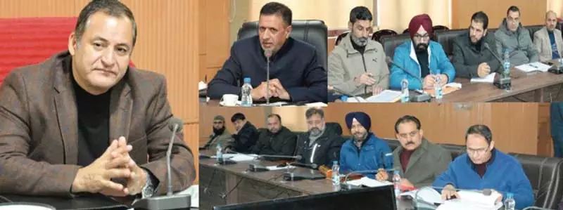 बागवानी में रोजगार सृजन की अपार संभावनाएं हैं: जावेद डार बागवानी में रोजगार सृजन की अपार संभावनाएं हैं: जावेद डार