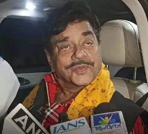 महाकुंभ में योगी सरकार की व्यवस्थाओं को मेरी पत्नी ने सराहा : शत्रुघ्न सिन्हा महाकुंभ में योगी सरकार की व्यवस्थाओं को मेरी पत्नी ने सराहा : शत्रुघ्न सिन्हा