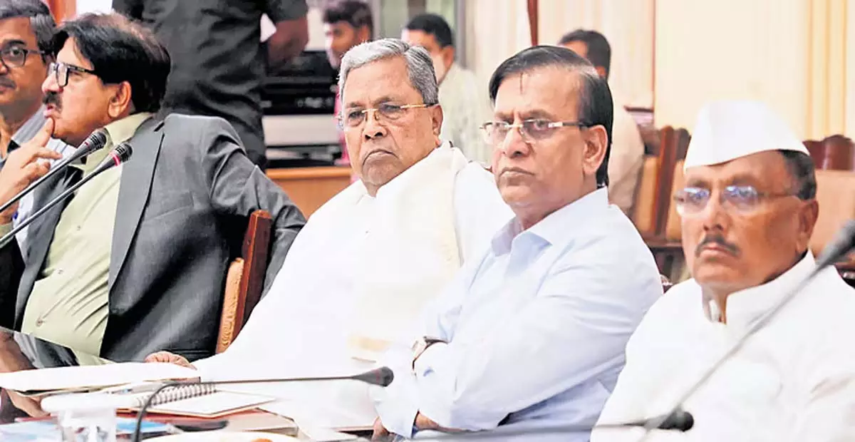 Karnataka: कर्नाटक की अर्थव्यवस्था मजबूत, भाजपा को झूठ नहीं फैलाना चाहिए Karnataka: कर्नाटक की अर्थव्यवस्था मजबूत, भाजपा को झूठ नहीं फैलाना चाहिए