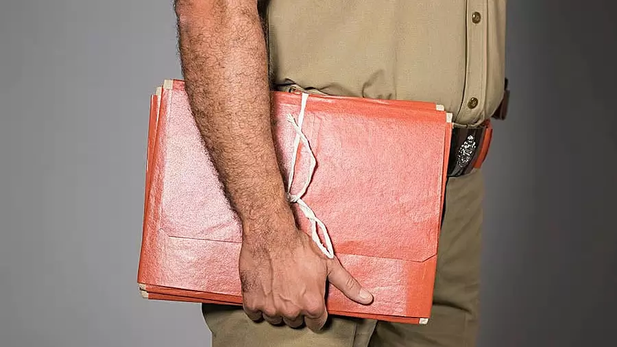 Thane: पुलिस ने 13 वर्षीय लड़की के बलात्कार और हत्या मामले में 948 पन्नों का आरोपपत्र दायर किया Thane: पुलिस ने 13 वर्षीय लड़की के बलात्कार और हत्या मामले में 948 पन्नों का आरोपपत्र दायर किया