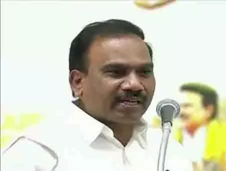 DMK के ए राजा ने तीन भाषा नीति पर केंद्र पर निशाना साधा DMK के ए राजा ने तीन भाषा नीति पर केंद्र पर निशाना साधा