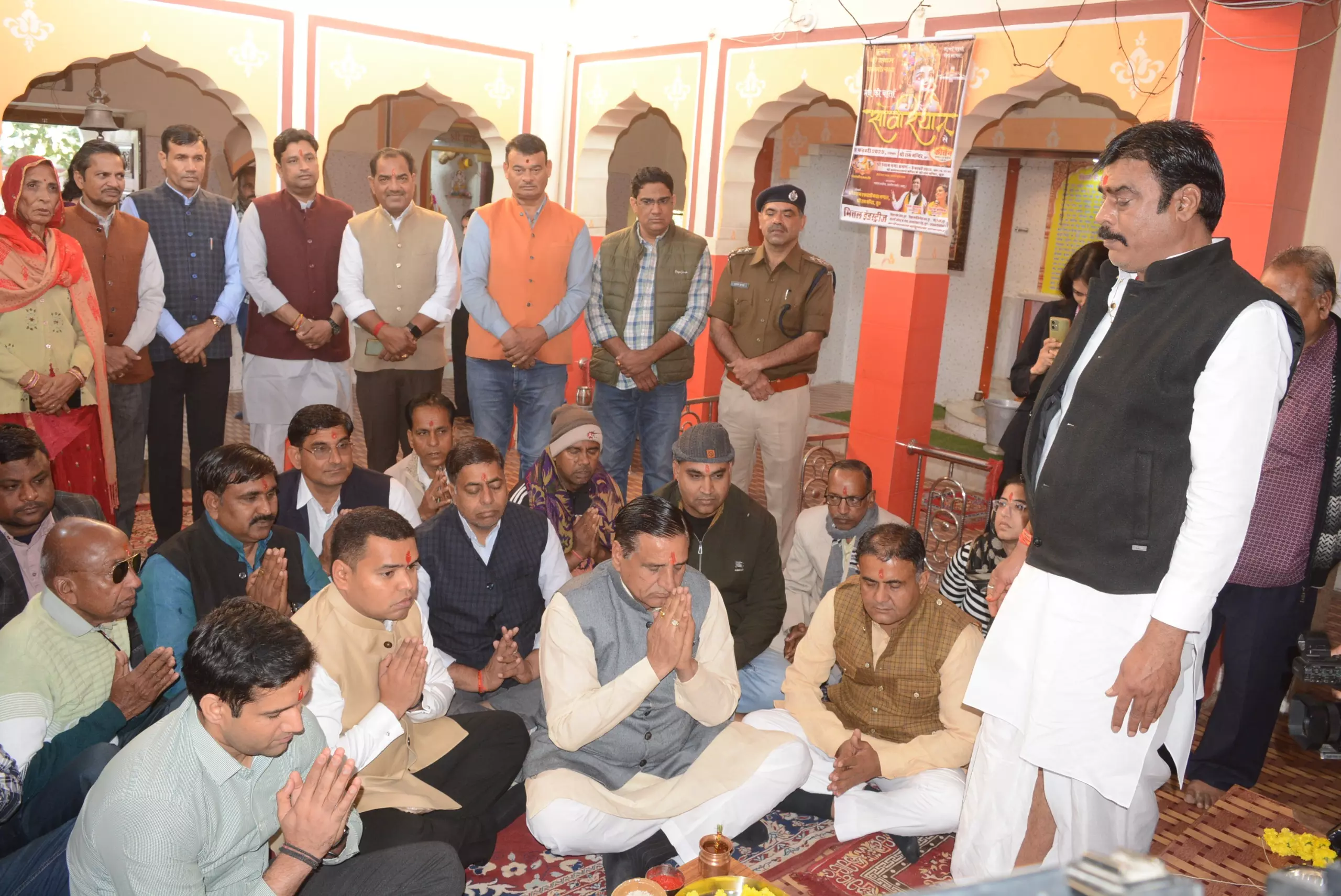 Churu महोत्सव - 2025 का हुआ आगाज, जिला मुख्यालय पर निकाली विरासत कार्निवल यात्रा Churu महोत्सव - 2025 का हुआ आगाज, जिला मुख्यालय पर निकाली विरासत कार्निवल यात्रा