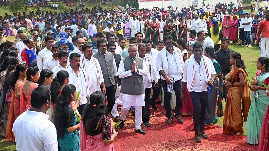 Priyank Kharge: सरकार समाज में हाशिए पर पड़े वर्गों को सशक्त बनाने के लिए प्रतिबद्ध Priyank Kharge: सरकार समाज में हाशिए पर पड़े वर्गों को सशक्त बनाने के लिए प्रतिबद्ध