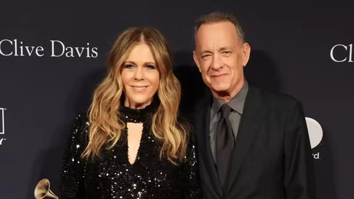 Tom Hanks, रीटा विल्सन ने लॉस एंजिल्स के जंगल में लगी आग से राहत कार्यों के लिए 6.5 करोड़ दान किए Tom Hanks, रीटा विल्सन ने लॉस एंजिल्स के जंगल में लगी आग से राहत कार्यों के लिए 6.5 करोड़ दान किए