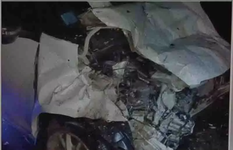 Phagwara के पास दो कारों की आमने-सामने टक्कर में बुजुर्ग दंपति की मौत, 9 घायल Phagwara के पास दो कारों की आमने-सामने टक्कर में बुजुर्ग दंपति की मौत, 9 घायल