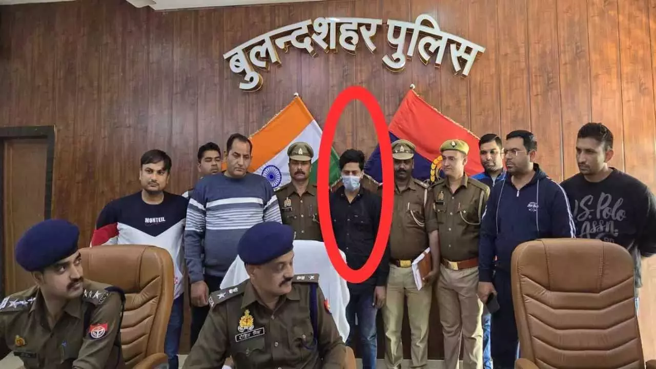 BREAKING: पशु व्यापारियो से 14 लाख के लूट की साजिश रचने वाला बदमाश BREAKING: पशु व्यापारियो से 14 लाख के लूट की साजिश रचने वाला बदमाश