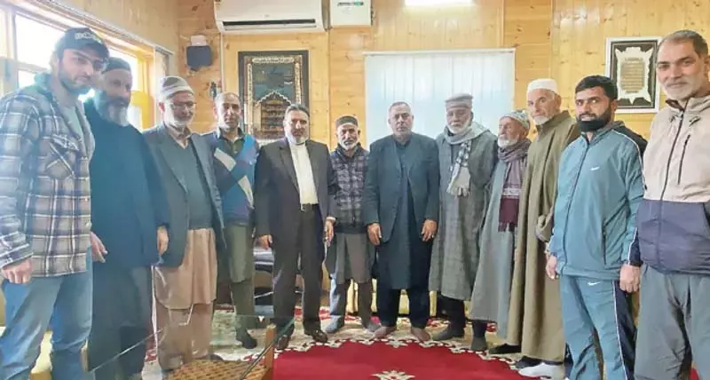 Baramulla प्रतिनिधिमंडल ने अल्ताफ बुखारी से मुलाकात की Baramulla प्रतिनिधिमंडल ने अल्ताफ बुखारी से मुलाकात की