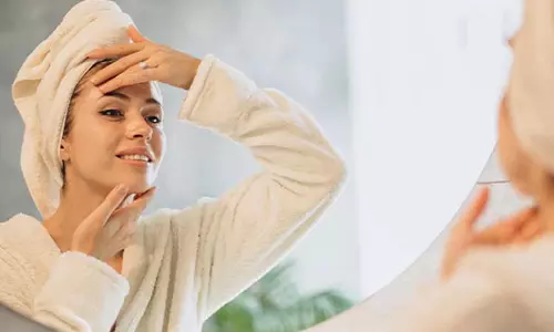 Skin Care: त्वचा की चमक के लिए आलू का घरेलू उपयोग- जानिए इसके फायदे और तरीका