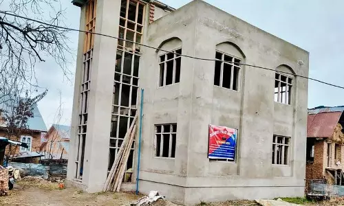 अनंतनाग में एनडीपीएस अधिनियम के तहत निर्माणाधीन आवासीय मकान कुर्क: पुलिस अनंतनाग में एनडीपीएस अधिनियम के तहत निर्माणाधीन आवासीय मकान कुर्क: पुलिस