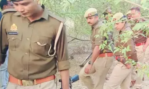 छात्रा की गला रेतकर हत्या, बॉडी पार्ट्स और आईडी कार्ड से हुई शिनाख्त छात्रा की गला रेतकर हत्या, बॉडी पार्ट्स और आईडी कार्ड से हुई शिनाख्त