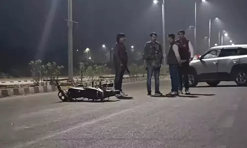 एनकाउंटर: बीच सड़क दोनों तरफ से फायरिंग, 3 बदमाश पकड़ाए एनकाउंटर: बीच सड़क दोनों तरफ से फायरिंग, 3 बदमाश पकड़ाए