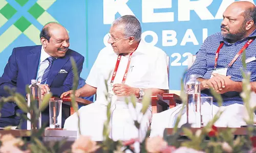 Kerala: केरल सरकार और विपक्ष ने निवेशकों को लुभाने के लिए संयुक्त मोर्चा बनाया
