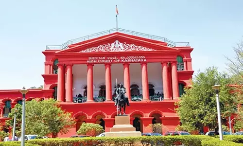 Karnataka: किसी को बिना वेतन के काम कराना भिक्षावृत्ति के समान Karnataka: किसी को बिना वेतन के काम कराना भिक्षावृत्ति के समान