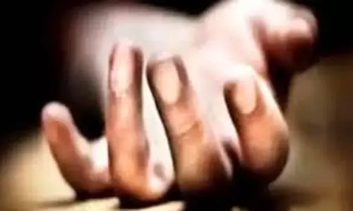 MP News: घर से लापता युवती शव कब्रिस्तान में दफन मिला MP News: घर से लापता युवती शव कब्रिस्तान में दफन मिला
