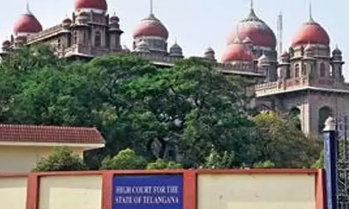 Telangana: तेलंगाना हाईकोर्ट ने फोन घोटाले की जांच फिर से शुरू करने से किया इनकार