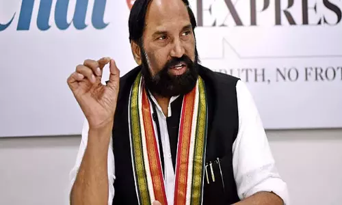 Telangana: उत्तम ने सिंचाई ‘कुप्रबंधन’ के लिए बीआरएस की आलोचना की Telangana: उत्तम ने सिंचाई ‘कुप्रबंधन’ के लिए बीआरएस की आलोचना की