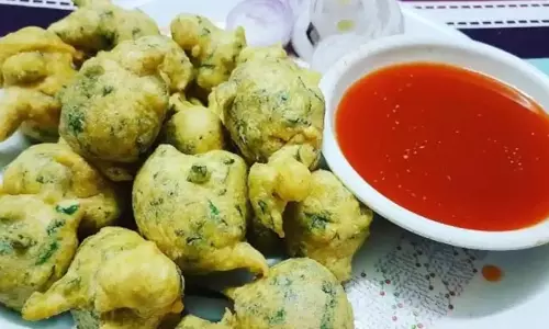 Methi Bhajiya Recipe: बच्चों के लिए मेथी से बनाएं स्वादिष्ट भजिया Methi Bhajiya Recipe: बच्चों के लिए मेथी से बनाएं स्वादिष्ट भजिया