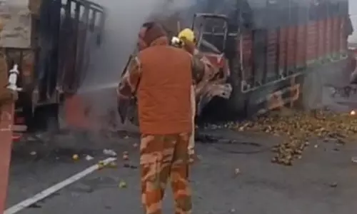 Patna:  दो ट्रकों के बीच जोरदार टक्कर के बाद लगी भीषण आग, ड्राइवर जिंदा जला