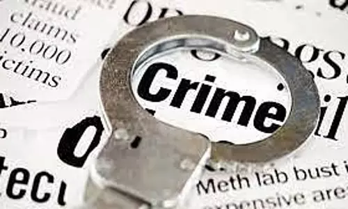 Maharashtra: एलसीबी ने रायगढ़ में दो परस्पर जुड़े ऑनलाइन जुआ रैकेट का भंडाफोड़ किया Maharashtra: एलसीबी ने रायगढ़ में दो परस्पर जुड़े ऑनलाइन जुआ रैकेट का भंडाफोड़ किया