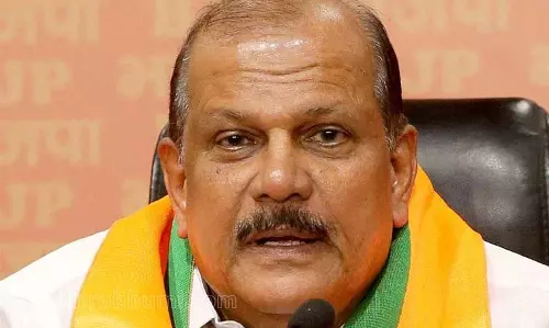 Communal Remarks: पूर्व विधायक पीसी जॉर्ज को पुलिस ने समन जारी कर गिरफ्तार किया Communal Remarks: पूर्व विधायक पीसी जॉर्ज को पुलिस ने समन जारी कर गिरफ्तार किया