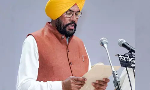 भाजपा नेता प्रदीप भंडारी ने AAP की आलोचना की