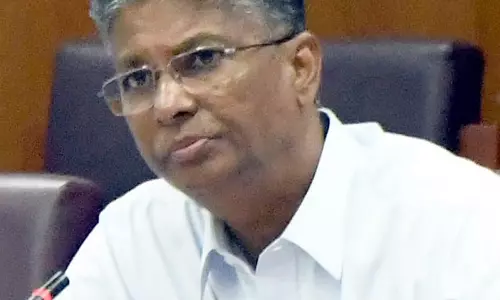 गारंटी योजना बंद नहीं की गई है: Minister Satish Jarkiholi