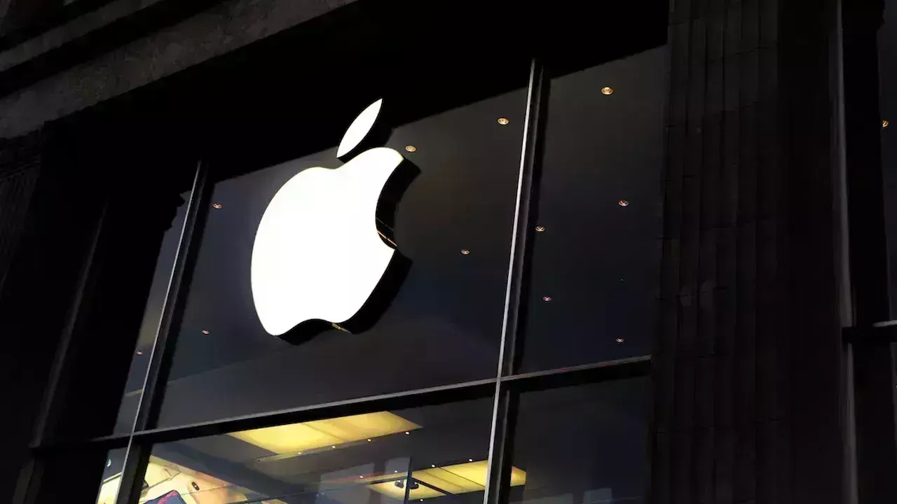 Apple के ऐप स्टोर पर बैन किए 1,35,000 से ज्यादा ऐप्स