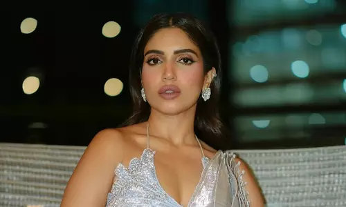 Bhumi Pednekar ने बॉलीवुड में लैंगिक वेतन अंतर पर तोड़ी चुप्पी Bhumi Pednekar ने बॉलीवुड में लैंगिक वेतन अंतर पर तोड़ी चुप्पी