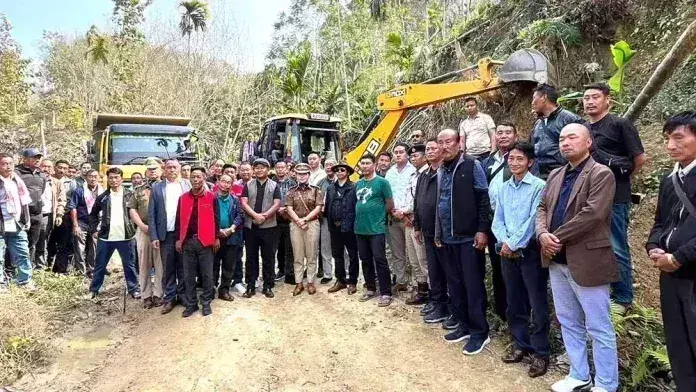 FHR परियोजना पर काम शुरू करने पर अचुम्बेमो ने सहयोग का आह्वान