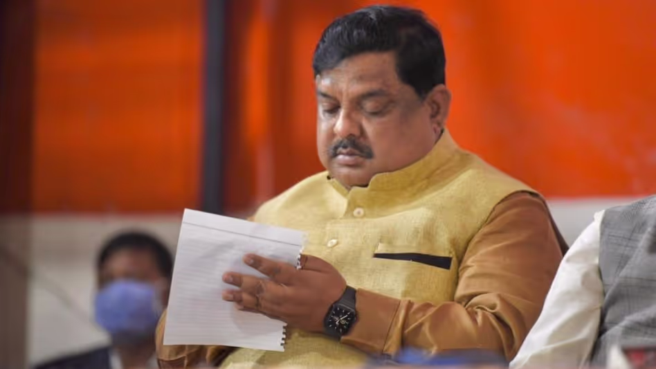 हिमंत बिस्वा सरमा का कहना है कि Assam के सांसद रकीबुल ने हमले की एफआईआर दर्ज