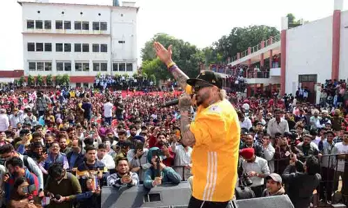 अपने बच्चों से पंजाबी में बात करें: Aman Arora